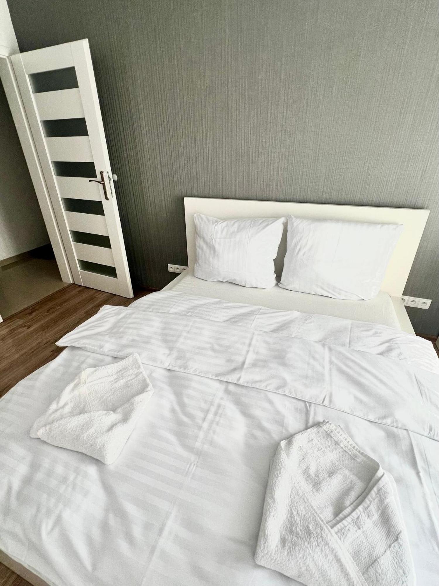 Zielone Apartamenty Katowice 초르조프 객실 사진