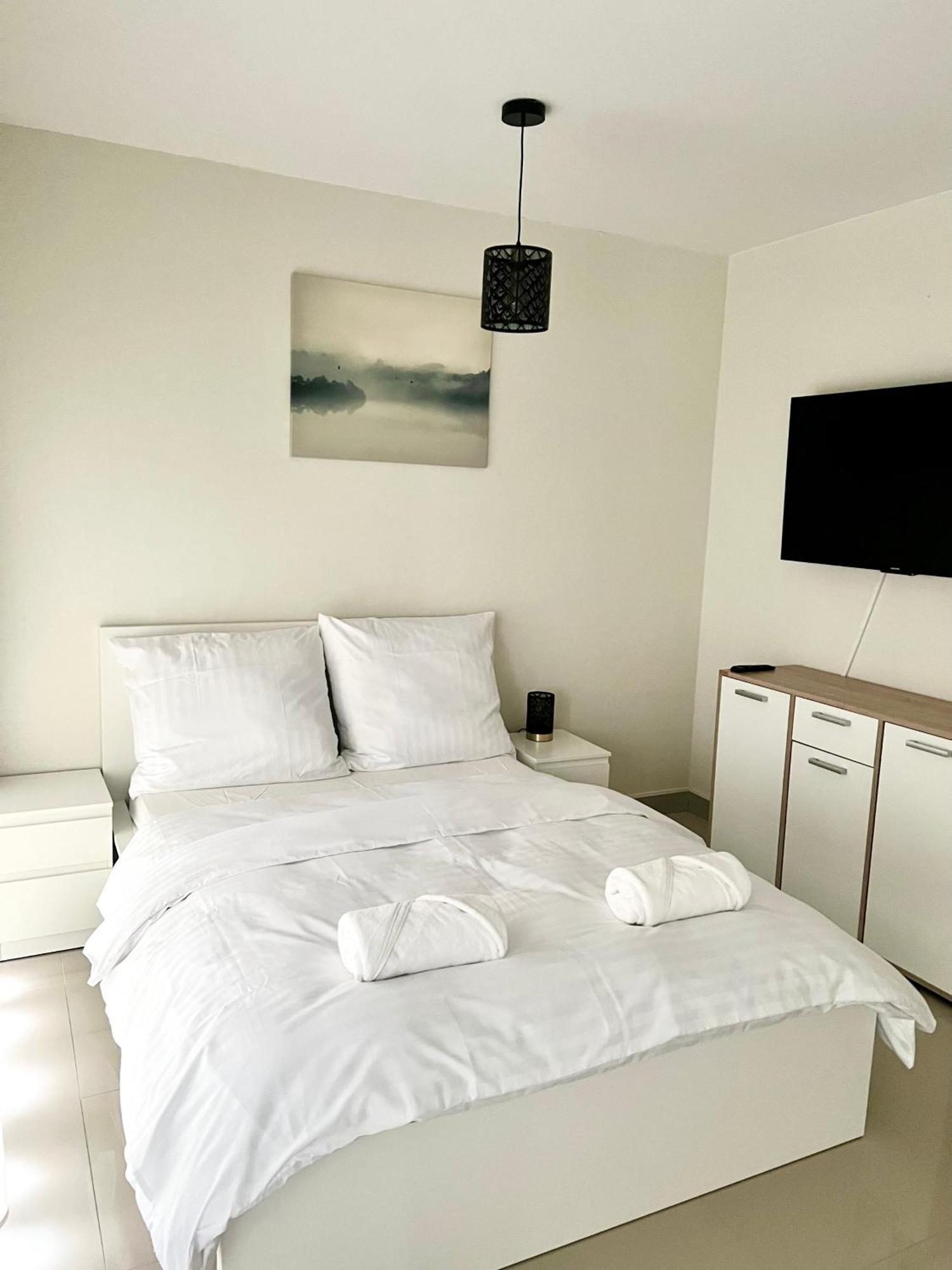 Zielone Apartamenty Katowice 초르조프 객실 사진