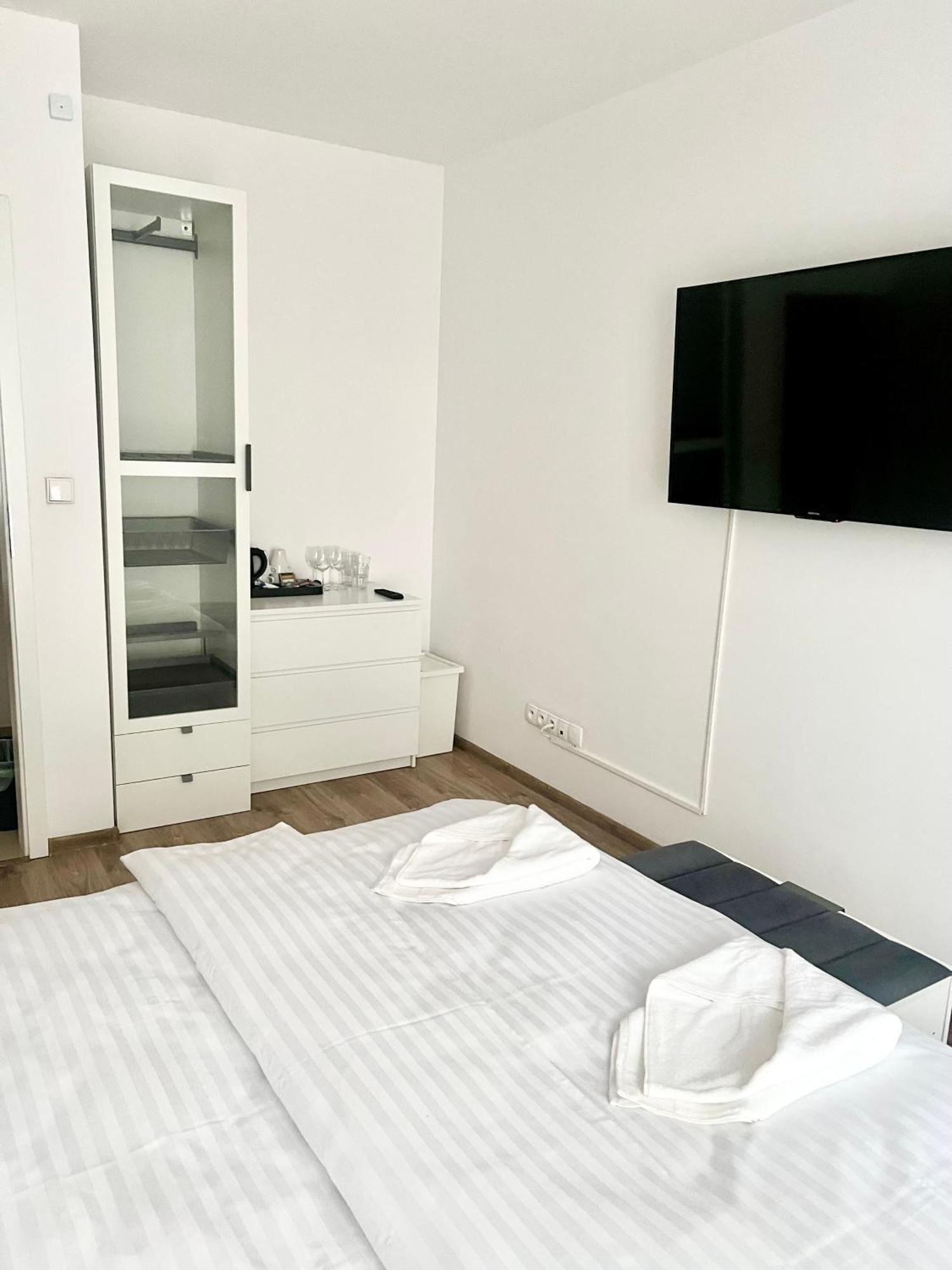 Zielone Apartamenty Katowice 초르조프 객실 사진